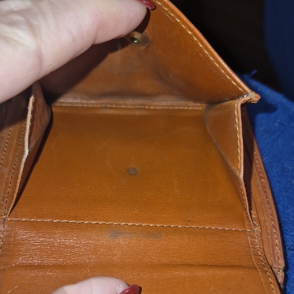 Louis Vuitton Vintage Epi Leather Bifold Tan Wallet